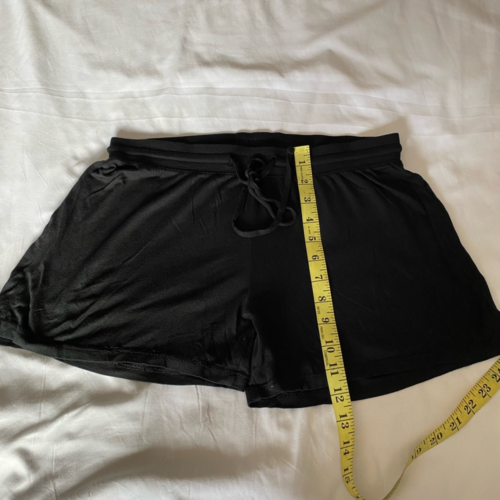 Gilligan & O’Malley Women's Black Casual Shorts size S - Picture 4 of 5